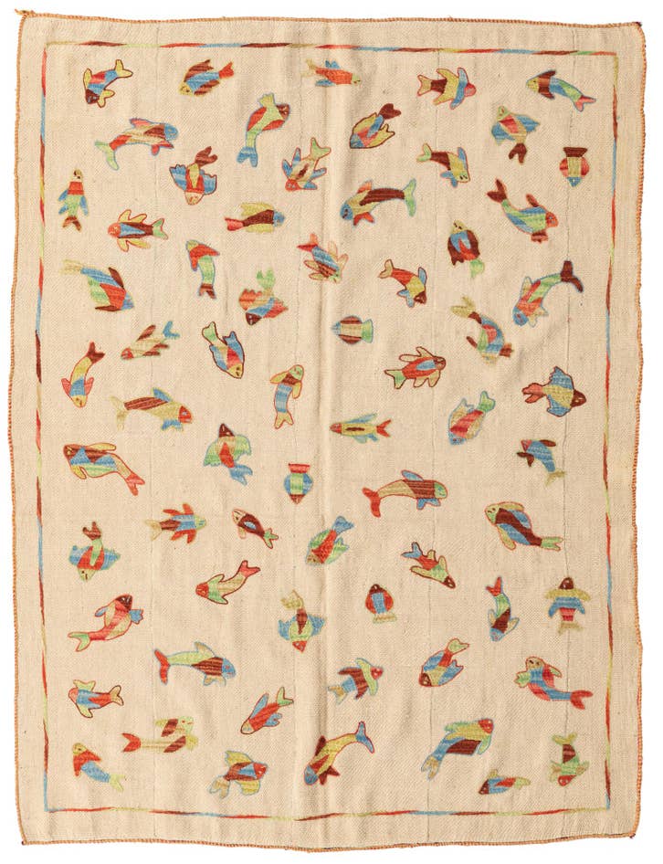 Detail image of 4' 10 x 6' 6 Hand Woven Kilim Suzani Wool Rug