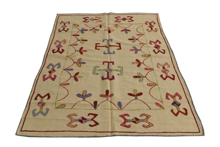 4' x 5' 8 Hand Woven Kilim Suzani Wool Rug