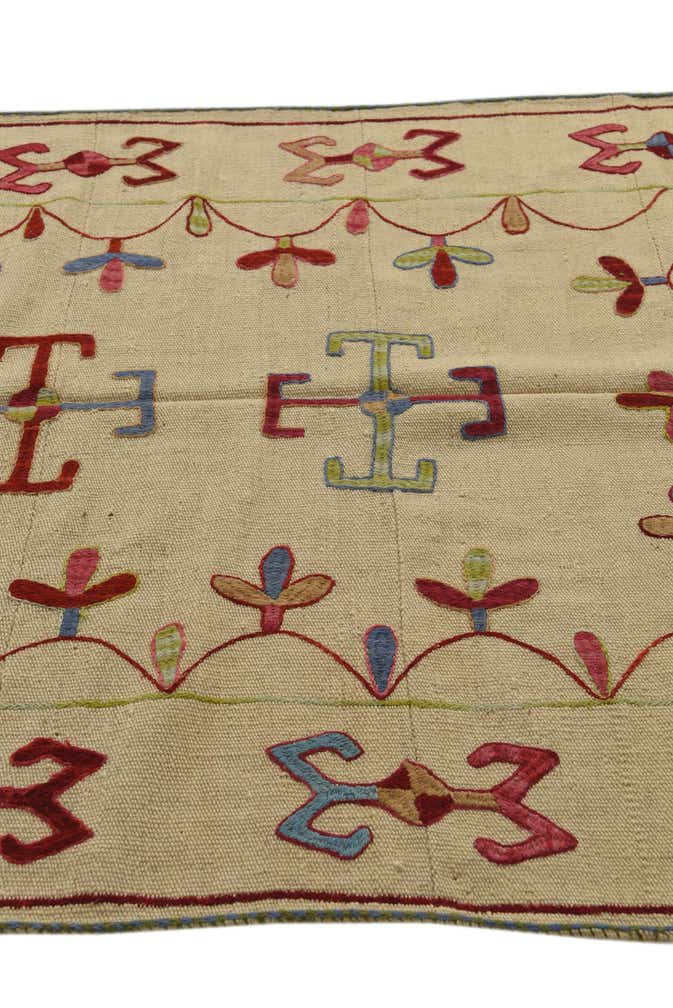 4' x 5' 8 Hand Woven Kilim Suzani Wool Rug