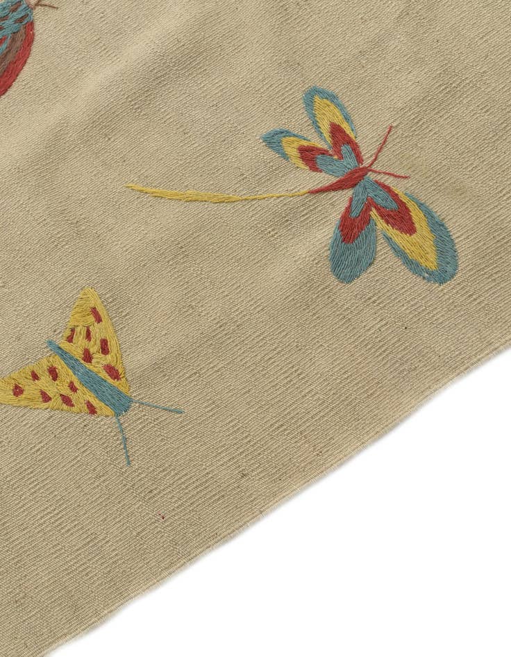 Detail image of 5' x 6' 6  Hand Woven Kilim Suzani Wool Rug