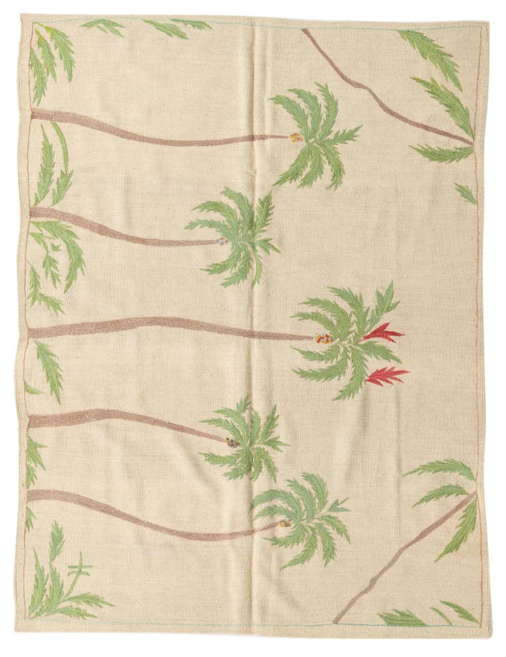 Detail image of 5' x 6' 6 Hand Woven Kilim Suzani Wool Rug