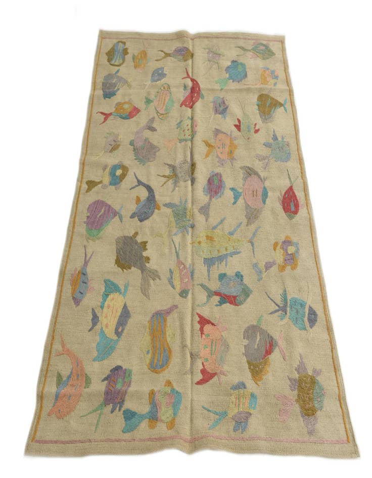 Detail image of 4' 1 x 5' 7  Hand Woven Kilim Suzani Wool Rug