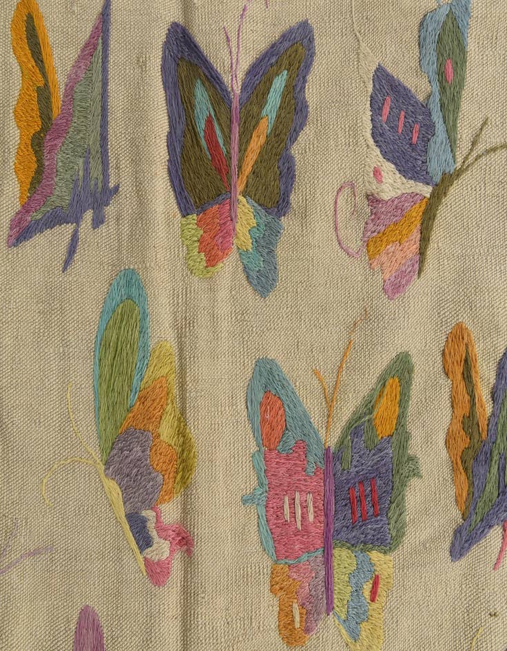 Detail image of 4' 9 x 6' 2  Hand Woven Kilim Suzani Wool Rug