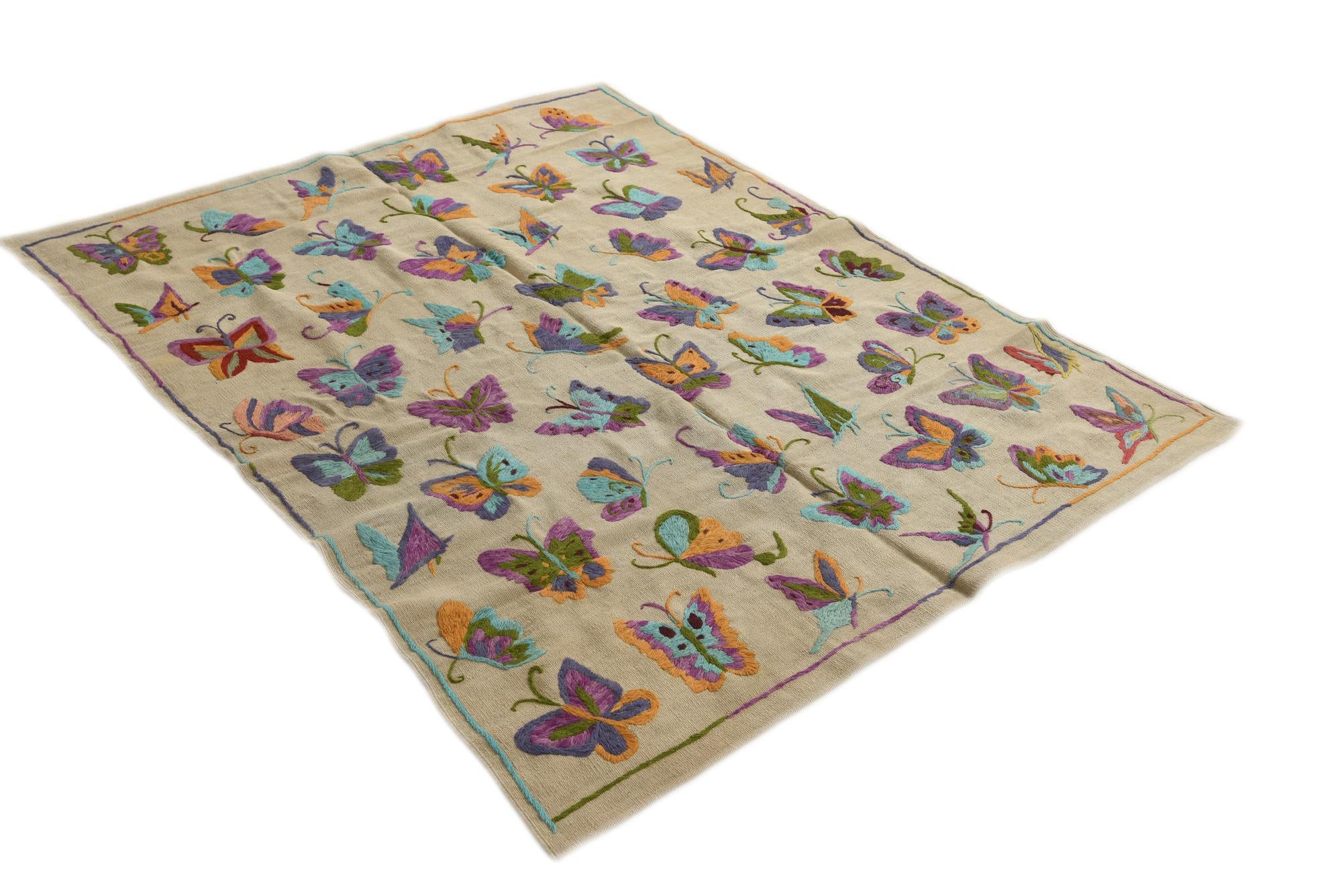 4' 9 x 6' 2 Hand Woven Kilim Suzani Wool Rug