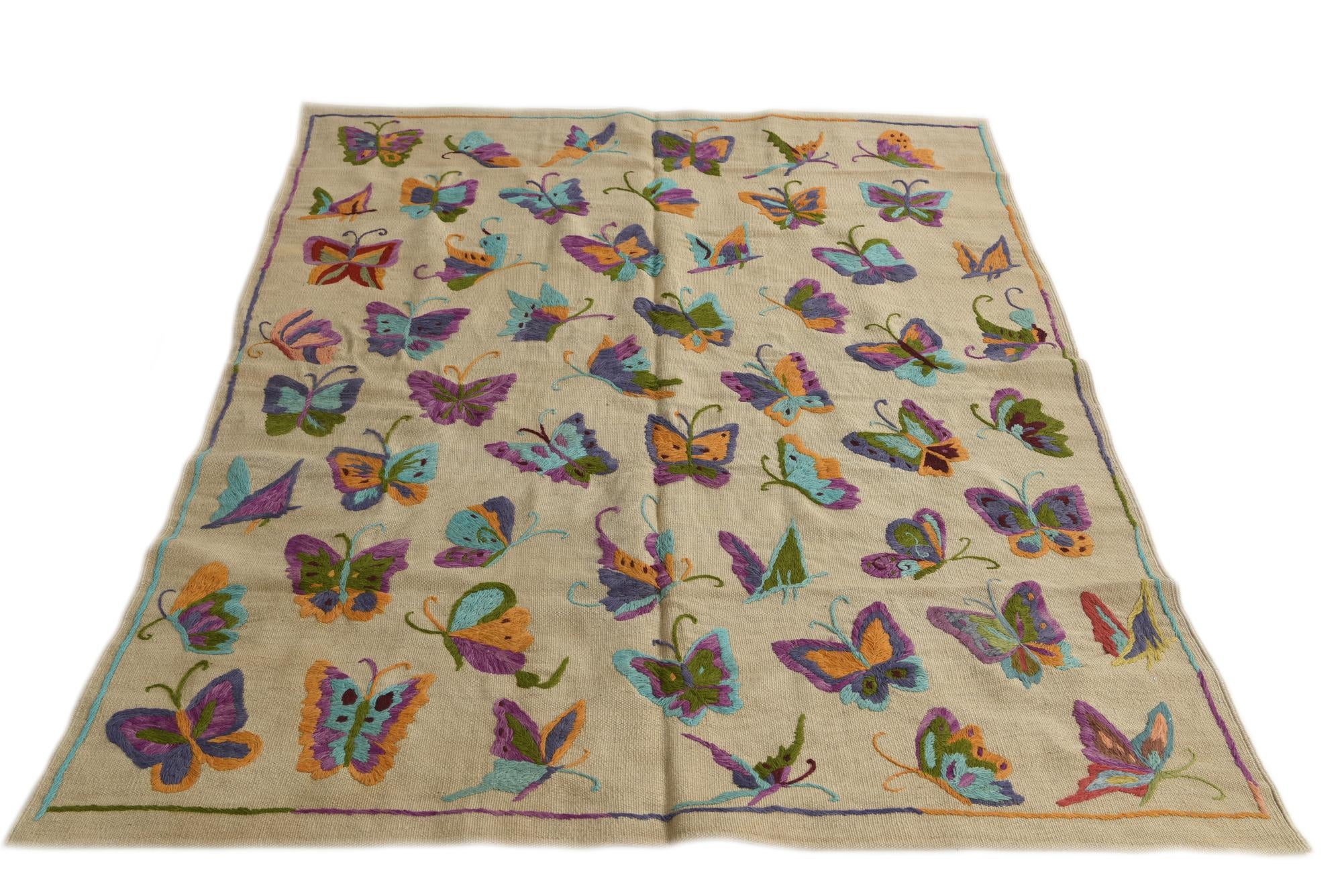 4' 9 x 6' 2 Hand Woven Kilim Suzani Wool Rug