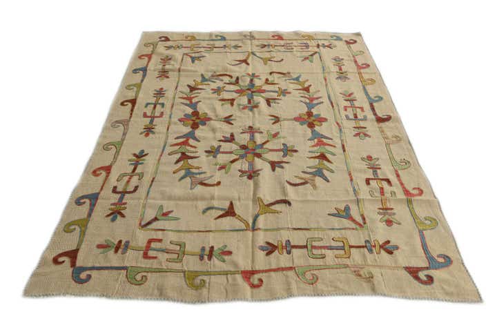 5' 5 x 7' 10 Hand Woven Kilim Suzani Wool Rug