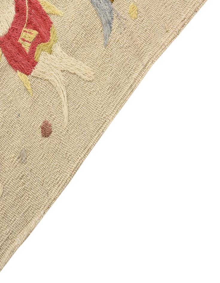 Detail image of 4' x 5' 6  Hand Woven Kilim Suzani Wool Rug