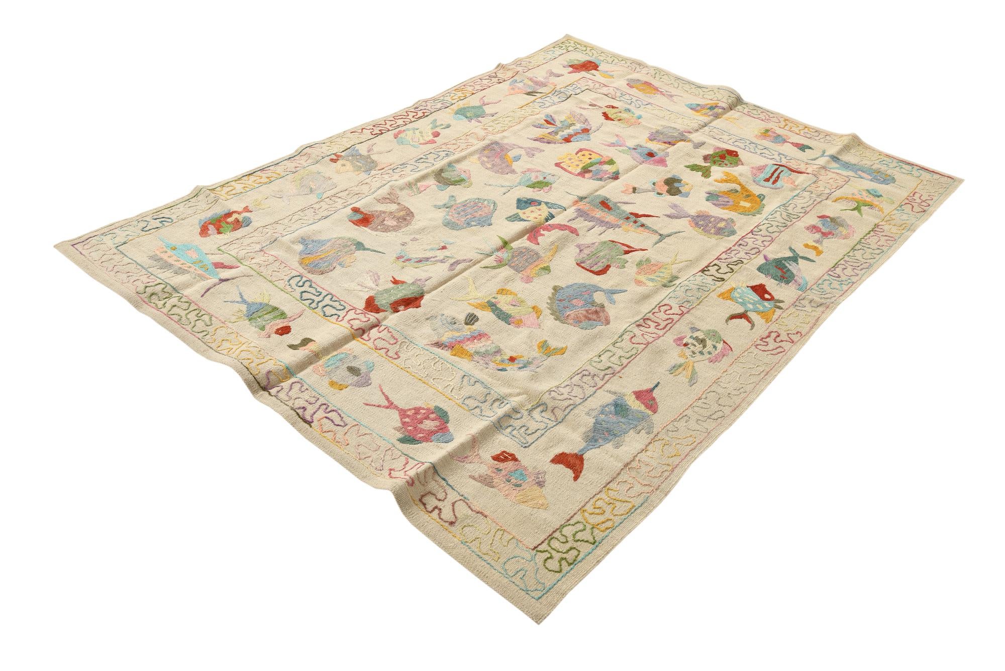 4' 9 x 6' 7 Hand Woven Kilim Suzani Wool Rug