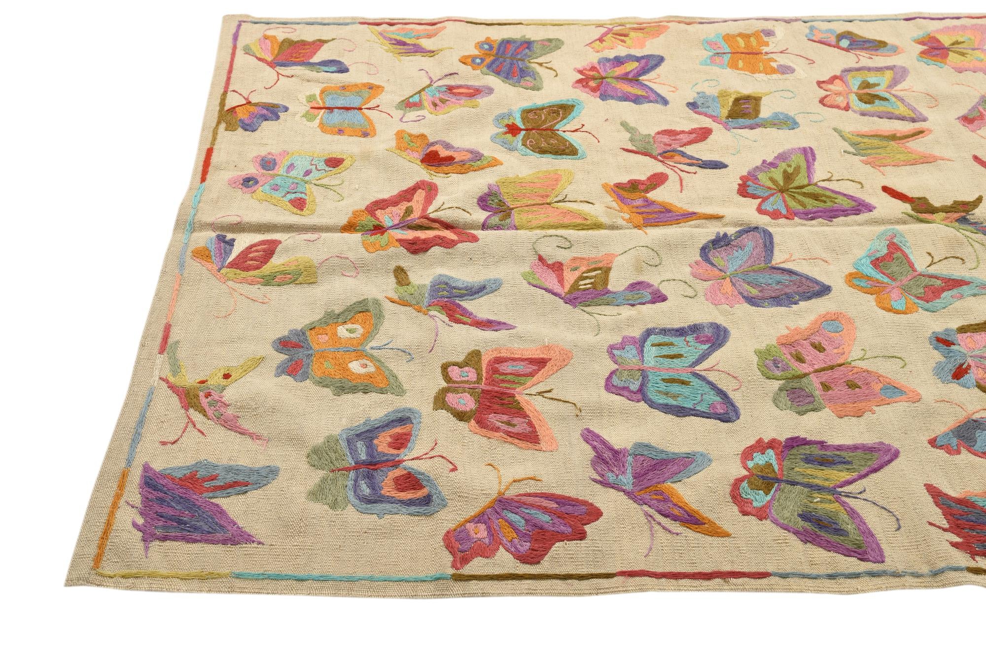 4' 10 x 6' 5 Hand Woven Kilim Suzani Wool Rug