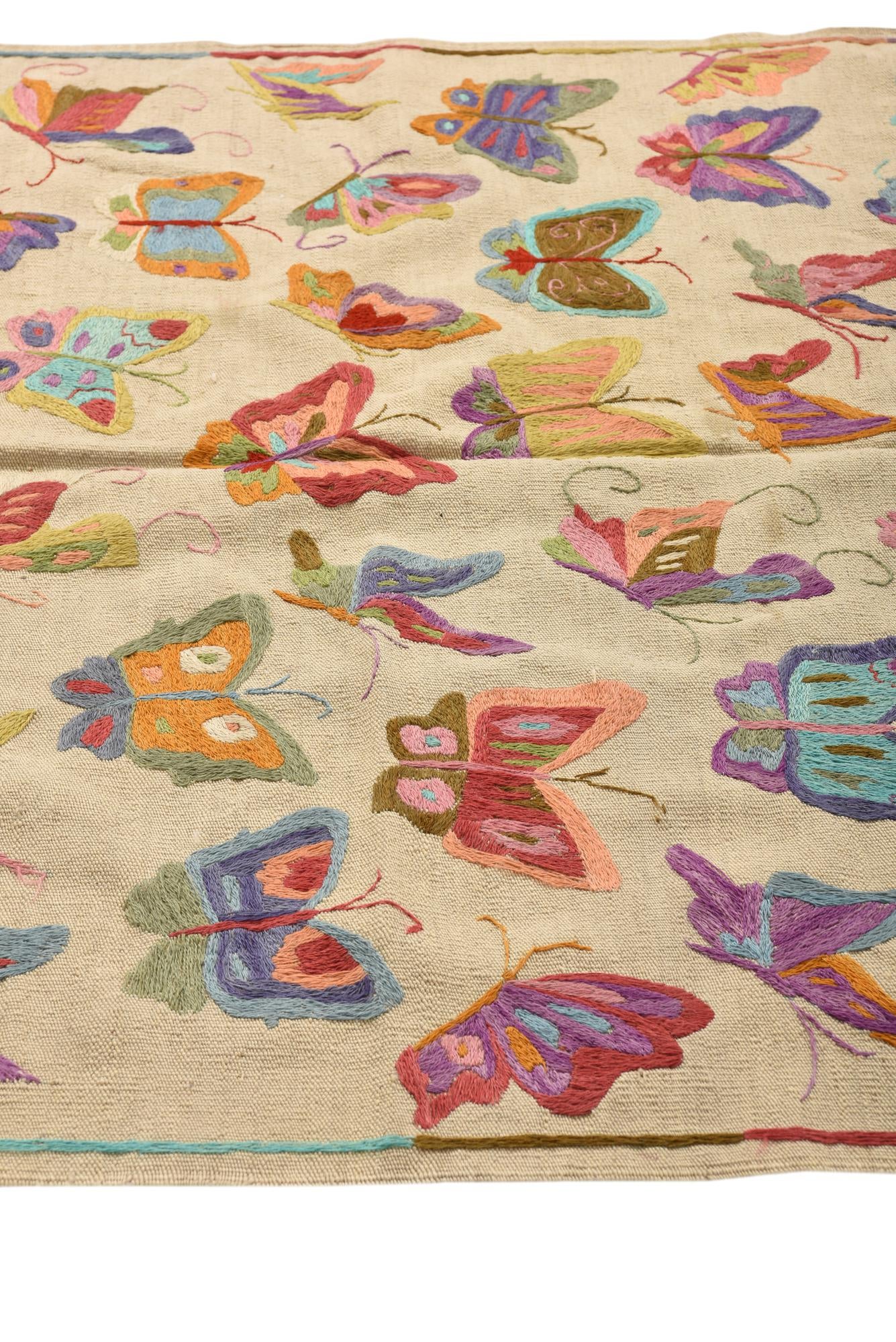 4' 10 x 6' 5 Hand Woven Kilim Suzani Wool Rug