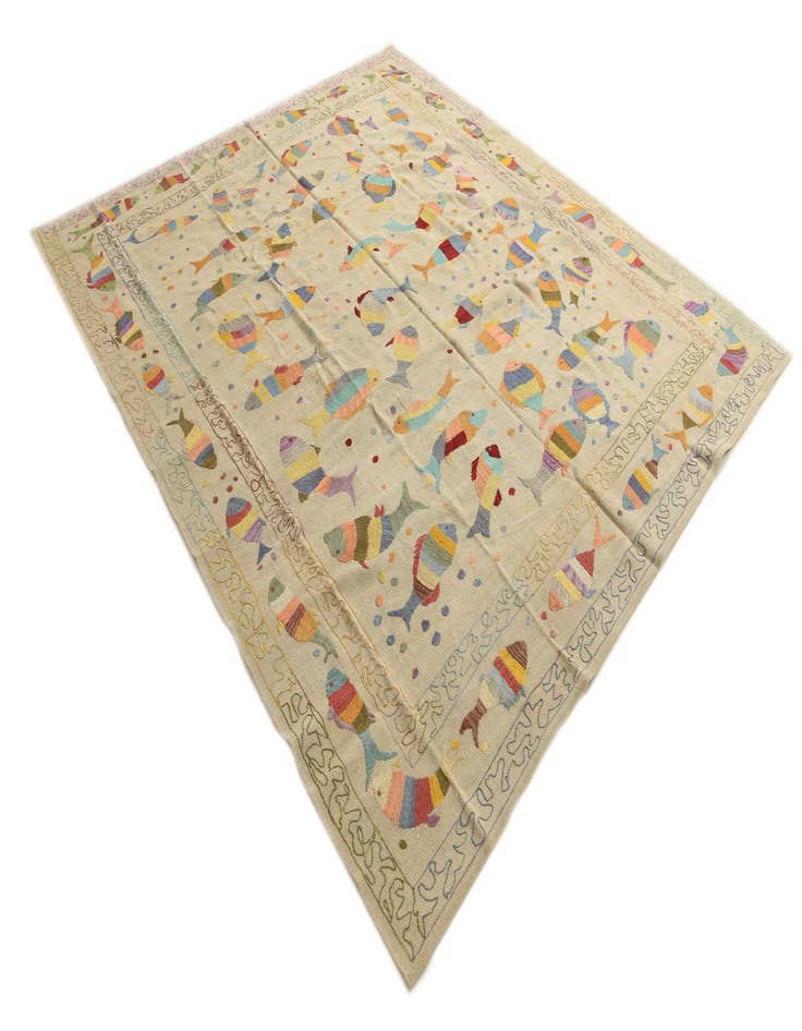 Detail image of 8' x 9' 3 Hand Woven Kilim Suzani Wool Rug