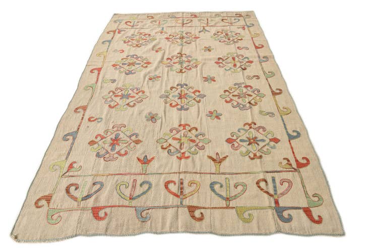 Detail image of 5' 4 x 8' 3 Hand Woven Kilim Suzani Wool Rug