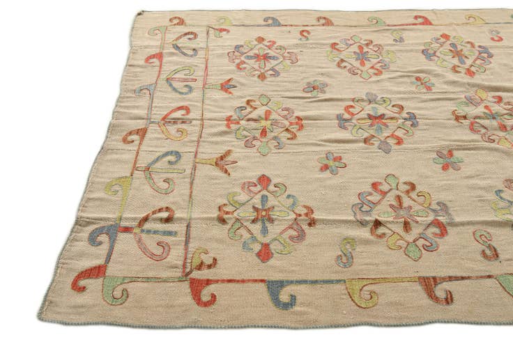 Detail image of 5' 4 x 8' 3 Hand Woven Kilim Suzani Wool Rug
