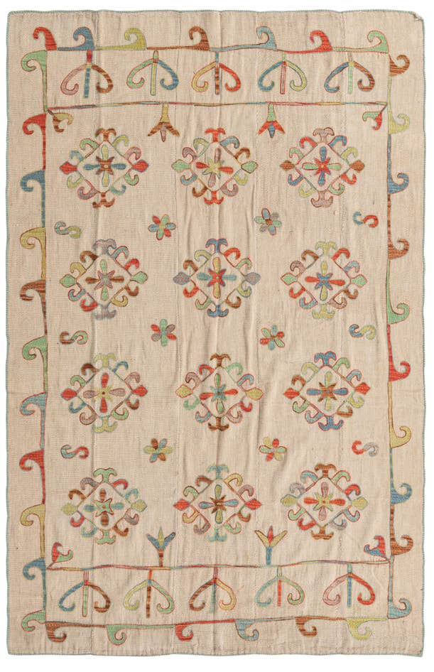 Detail image of 5' 4 x 8' 3 Hand Woven Kilim Suzani Wool Rug