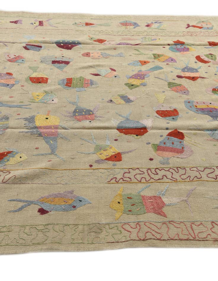 Detail image of 6' 6 x 9' 2  Hand Woven Kilim Suzani Wool Rug