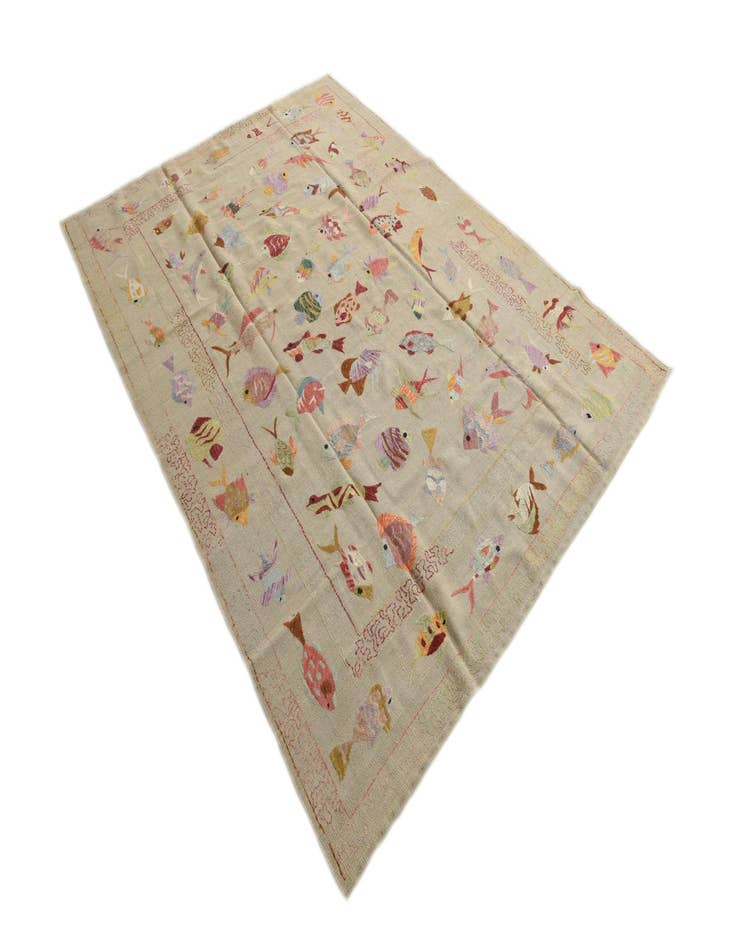 Detail image of 7' x 9' 3 Hand Woven Kilim Suzani Wool Rug