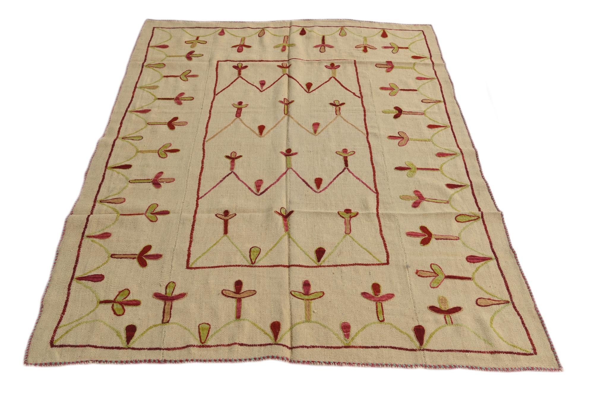 4' 9 x 6' 6 Hand Woven Kilim Suzani Wool Rug