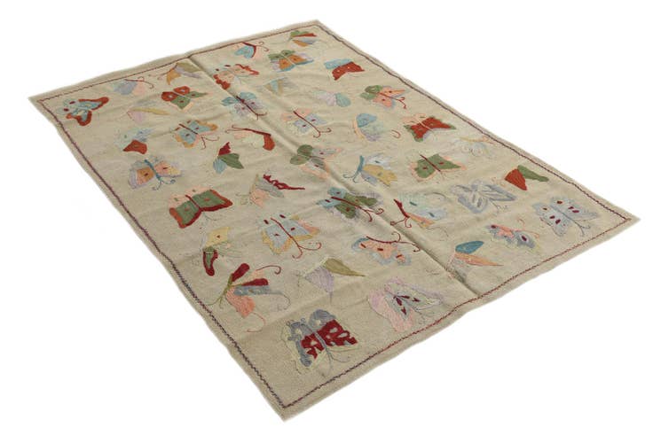 Detail image of 4' 3 x 5' 9 Hand Woven Kilim Suzani Wool Rug