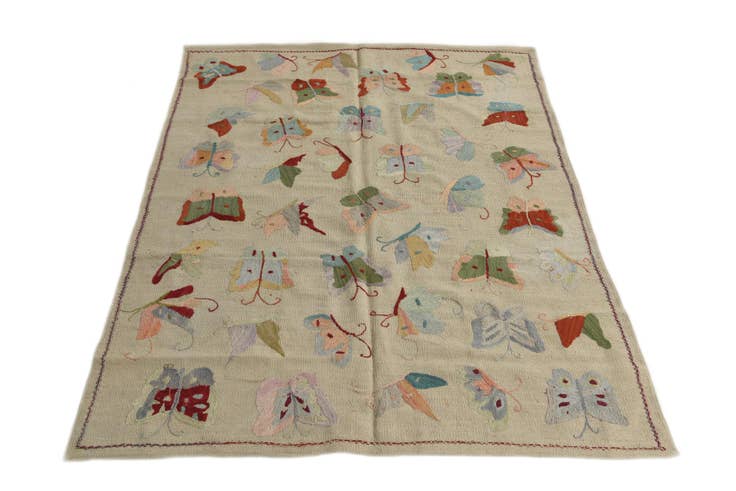 Detail image of 4' 3 x 5' 9 Hand Woven Kilim Suzani Wool Rug