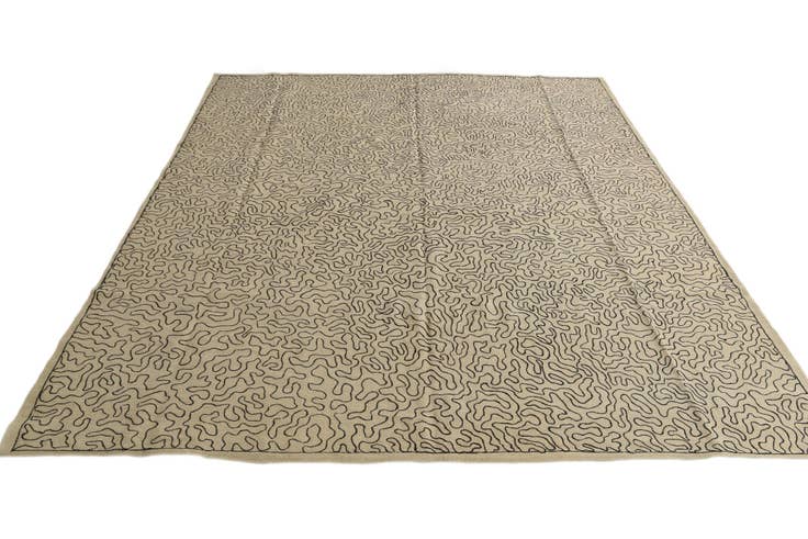 Detail image of 8' 4 x 9' 7 Hand Woven Kilim Suzani Wool Rug