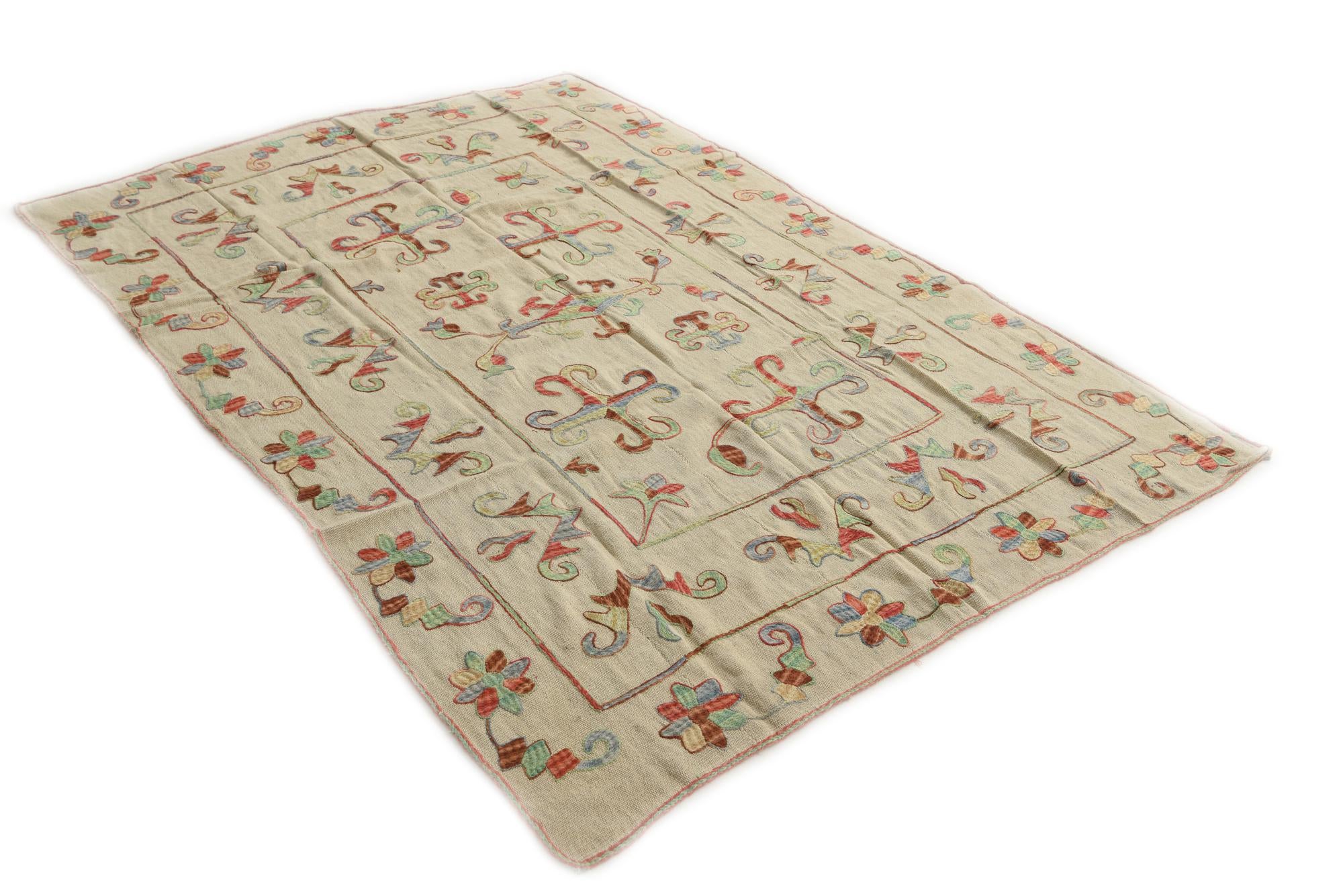 5' 5 x 7' 8 Hand Woven Kilim Suzani Wool Rug
