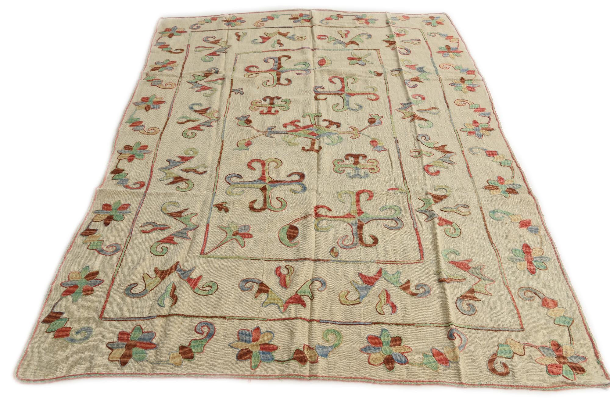 5' 5 x 7' 8 Hand Woven Kilim Suzani Wool Rug