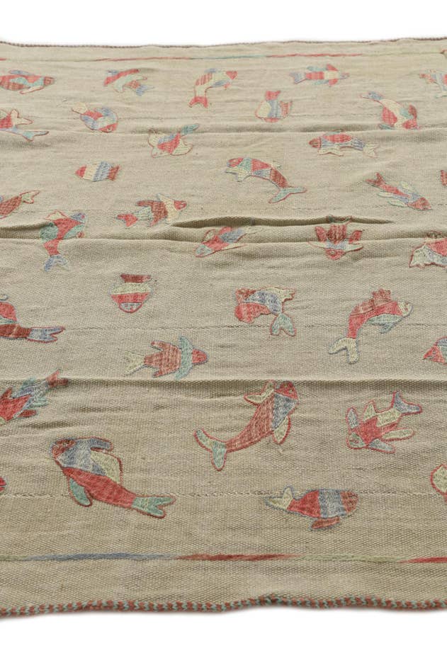 Detail image of 4' 10 x 6' 2 Hand Woven Kilim Suzani Wool Rug