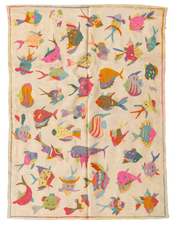 Detail image of 4' 2 x 5' 7 Hand Woven Kilim Suzani Wool Rug