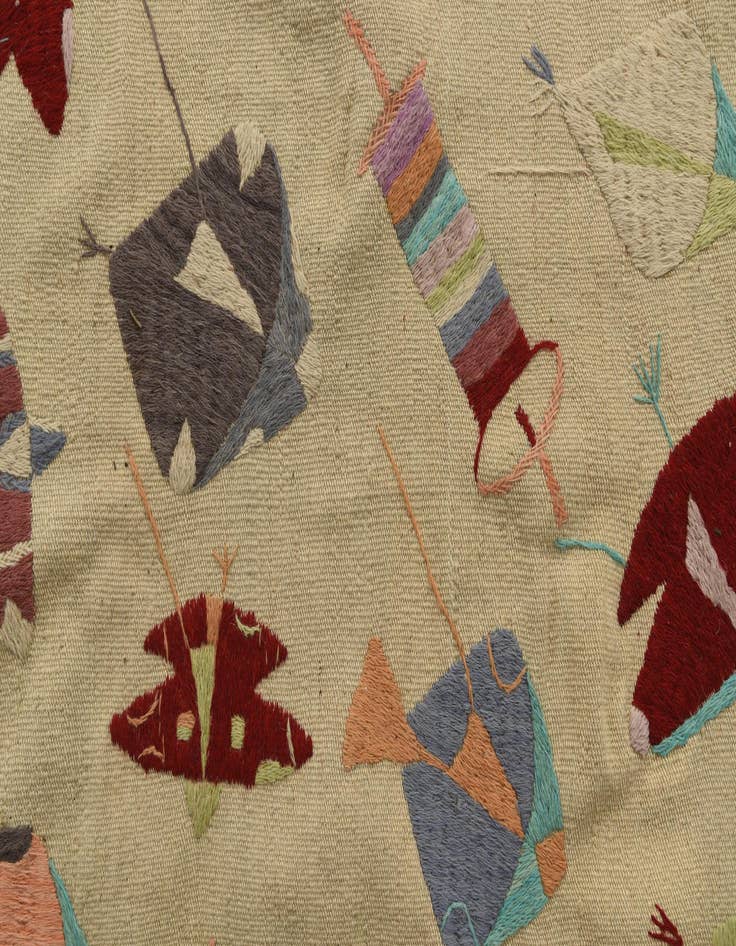 Detail image of 7' x 9' 2  Hand Woven Kilim Suzani Wool Rug