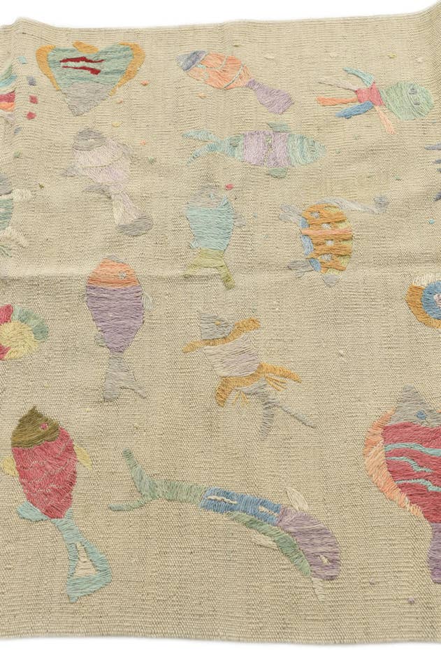 Detail image of 3' 2 x 4' 8 Hand Woven Kilim Suzani Wool Rug