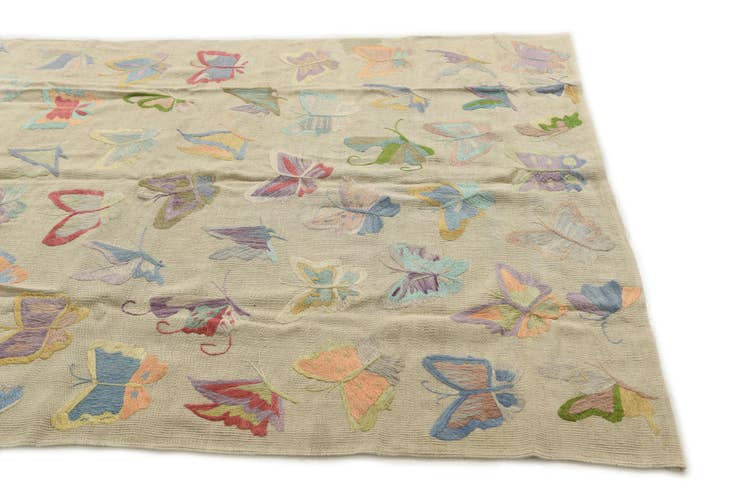 Detail image of 5' 4 x 7' 2 Hand Woven Kilim Suzani Wool Rug