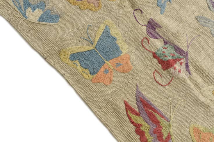Detail image of 5' 4 x 7' 2 Hand Woven Kilim Suzani Wool Rug