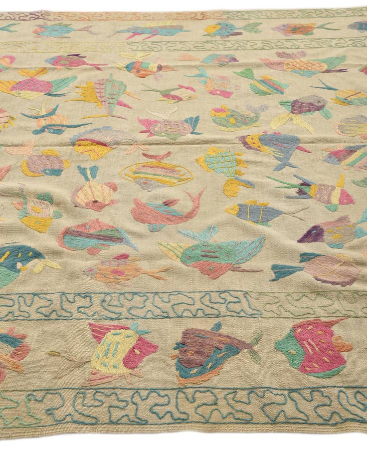 Detail image of 6' 5 x 9' 1 Hand Woven Kilim Suzani Wool Rug