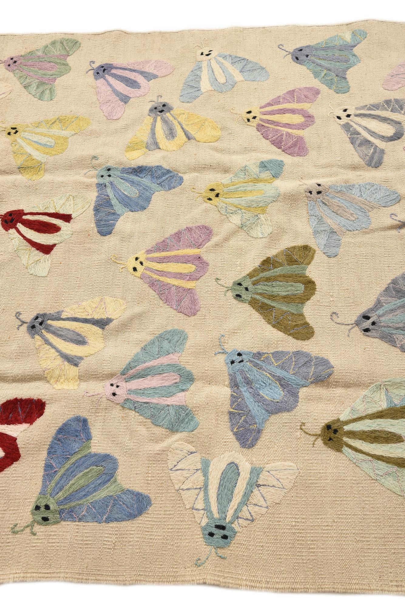 4' 2 x 5' 8 Hand Woven Kilim Suzani Wool Rug