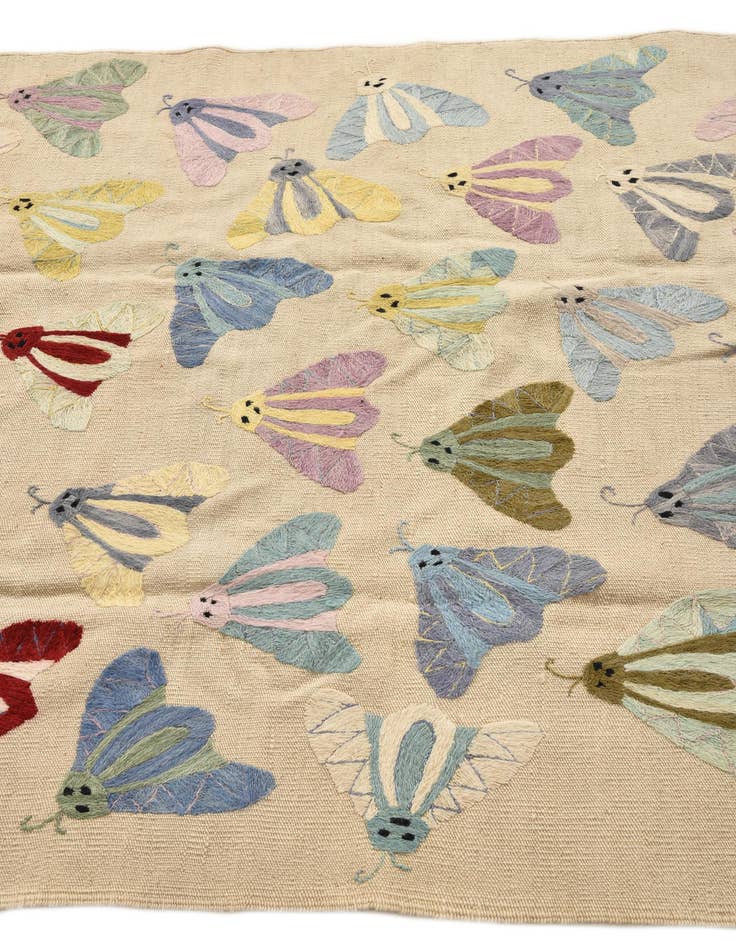 Detail image of 4' 2 x 5' 8  Hand Woven Kilim Suzani Wool Rug