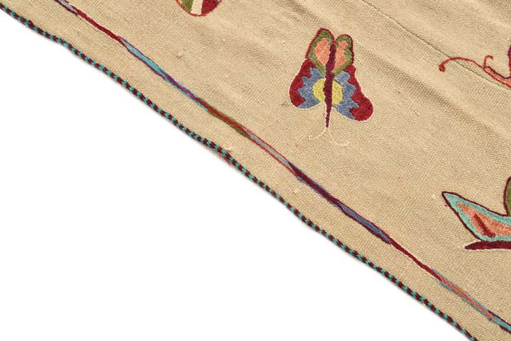 4' 10 x 6' 10 Hand Woven Kilim Suzani Wool Rug