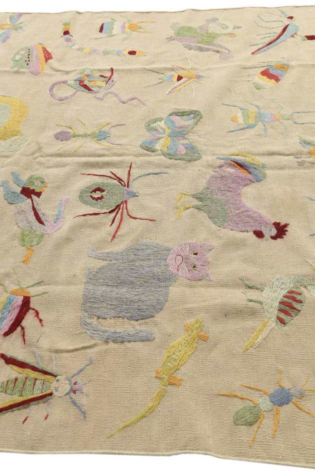 Detail image of 6' 3 x 9' 4 Hand Woven Kilim Suzani Wool Rug