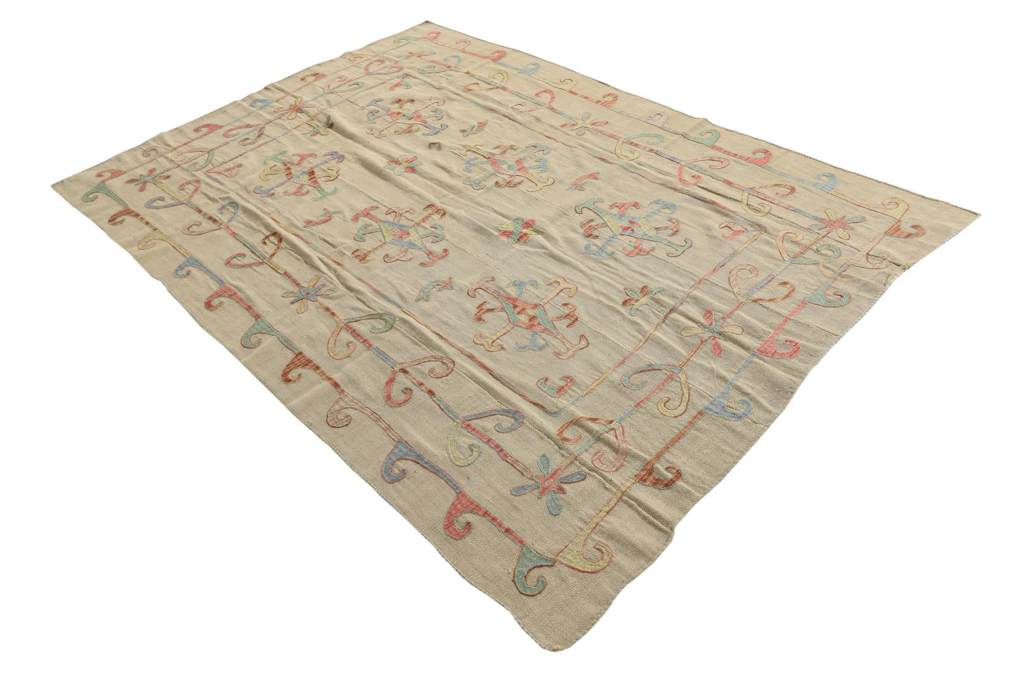 5' 5 x 7' 9 Hand Woven Kilim Suzani Wool Rug