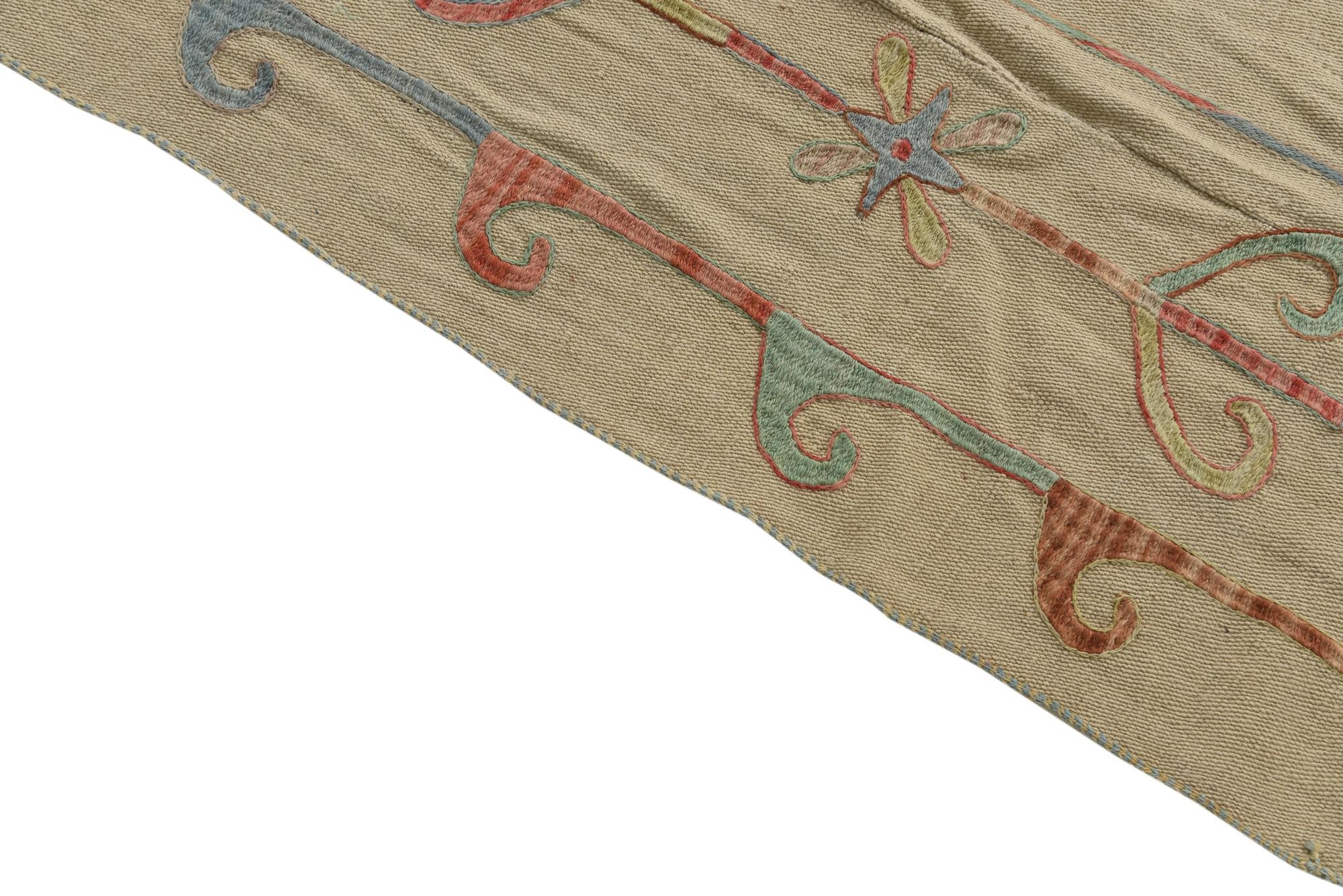 5' 5 x 7' 9 Hand Woven Kilim Suzani Wool Rug