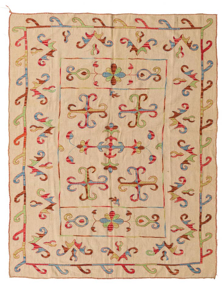 Detail image of 5' 6 x 7' 7 Hand Woven Kilim Suzani Wool Rug