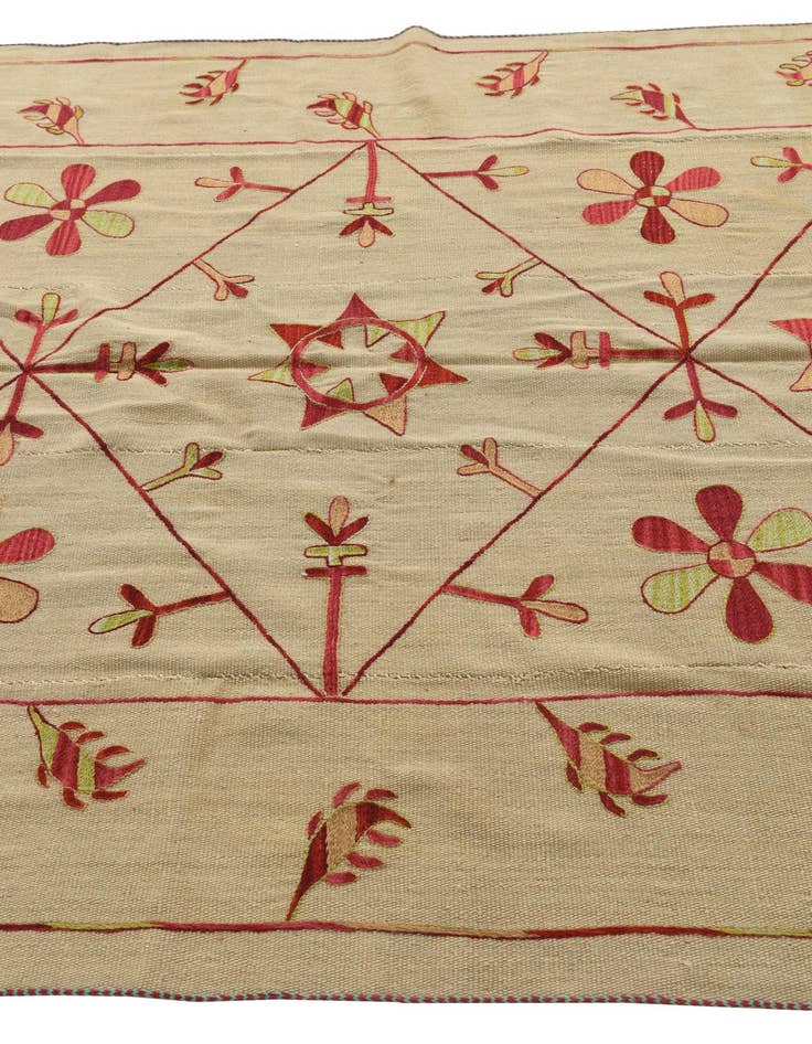 Detail image of 5' 10 x 7' 3 Hand Woven Kilim Suzani Wool Rug