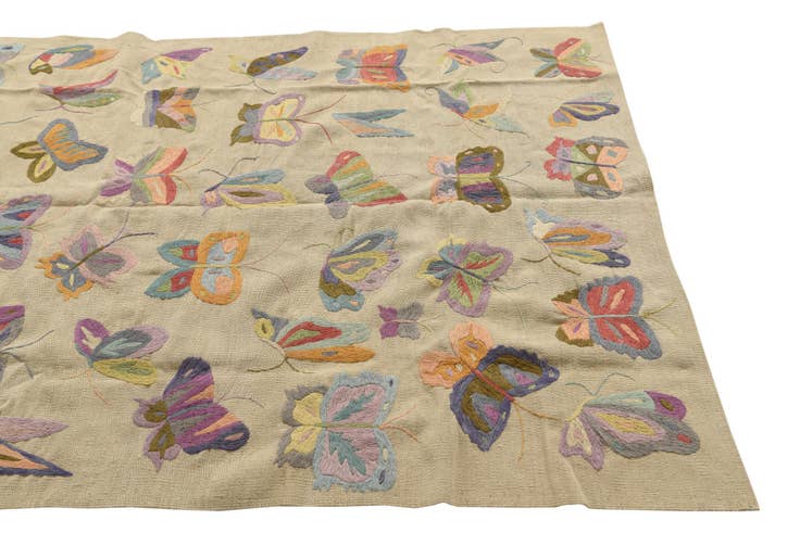 Detail image of 4' 8 x 6' 5 Hand Woven Kilim Suzani Wool Rug