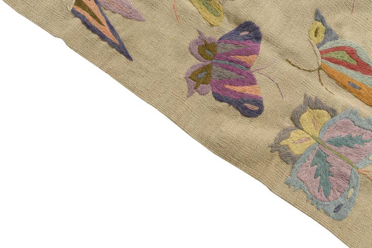 Detail image of 4' 8 x 6' 5 Hand Woven Kilim Suzani Wool Rug