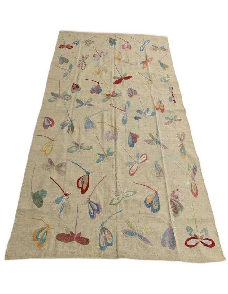 Detail image of 5' 10 x 7' 5  Hand Woven Kilim Suzani Wool Rug