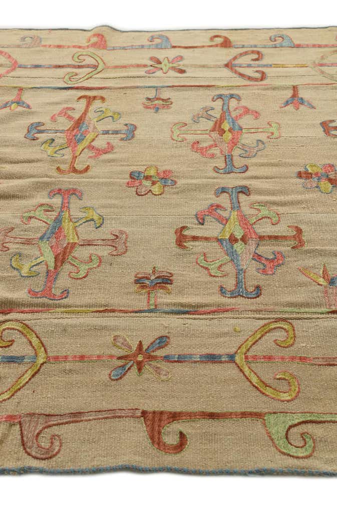5' 9 x 7' 10 Hand Woven Kilim Suzani Wool Rug