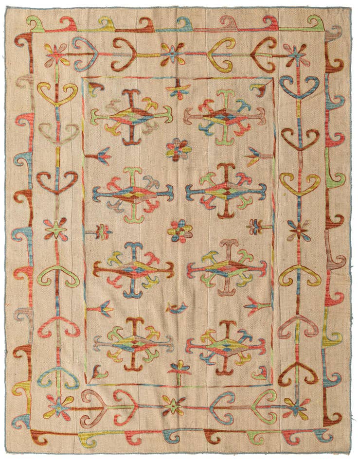 Detail image of 5' 9 x 7' 10 Hand Woven Kilim Suzani Wool Rug