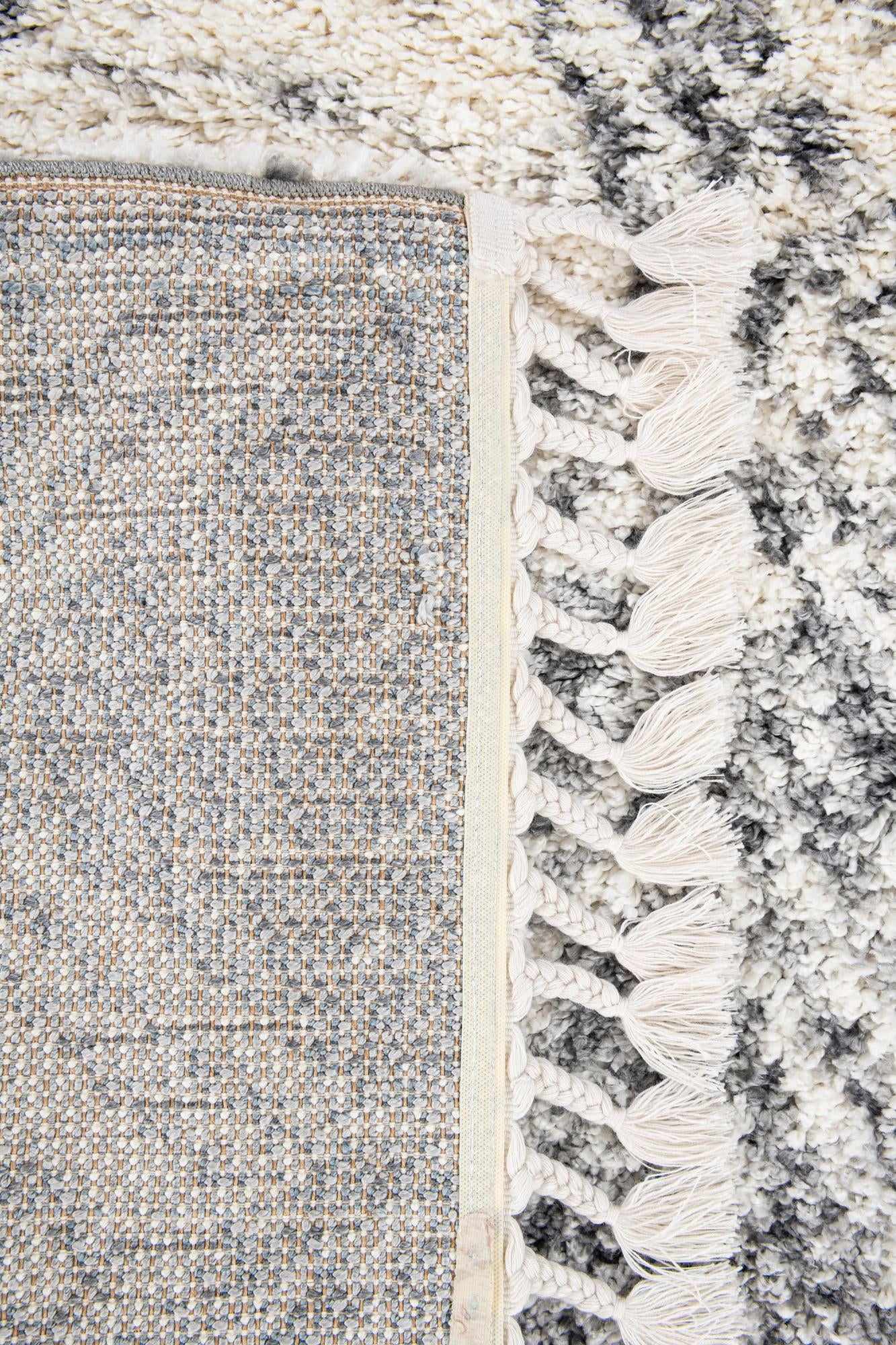 5' 3 x 7' 9 Lagom Shag Rug