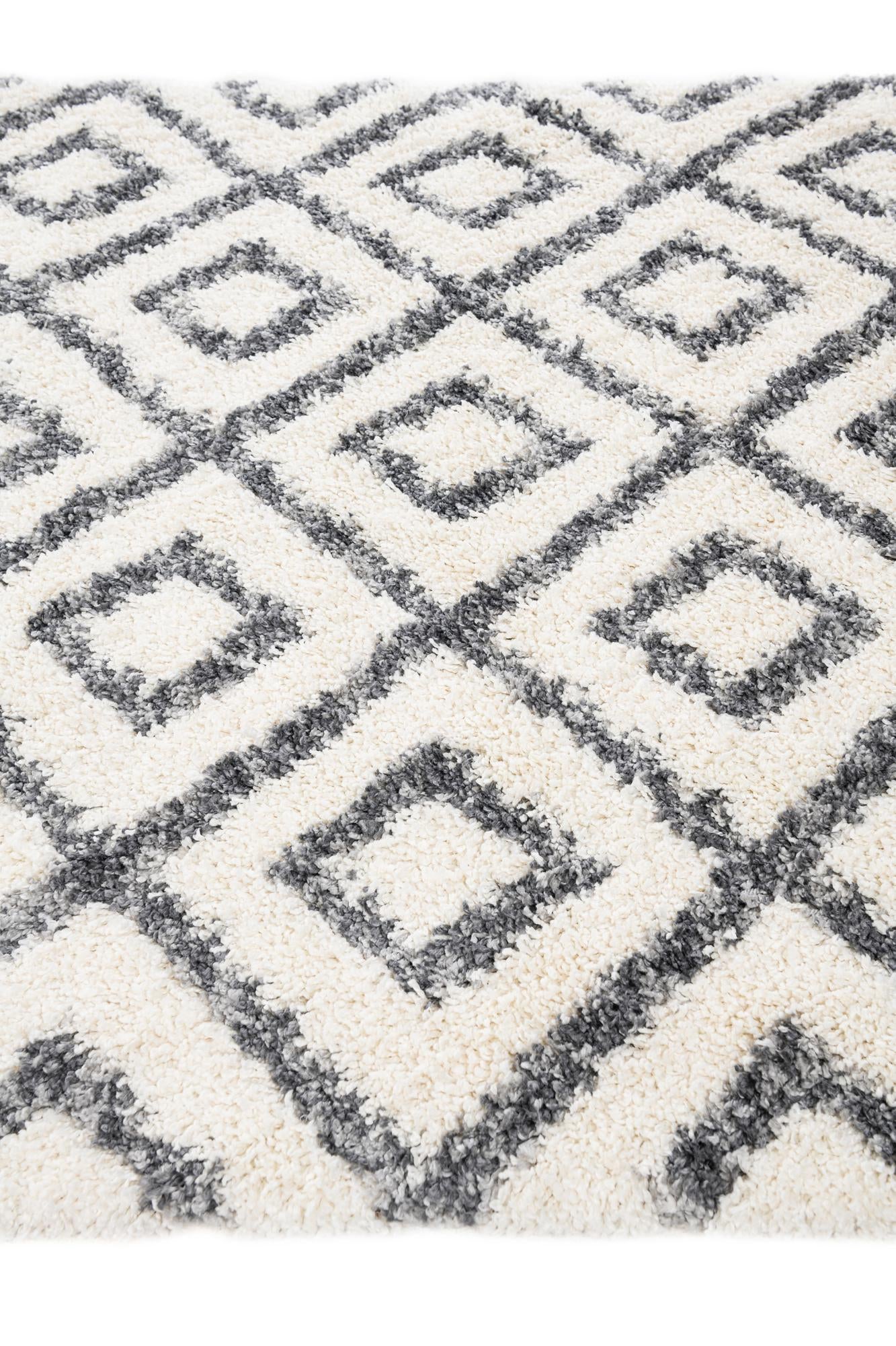 5' 4 x 7' 7 Lagom Shag Rug