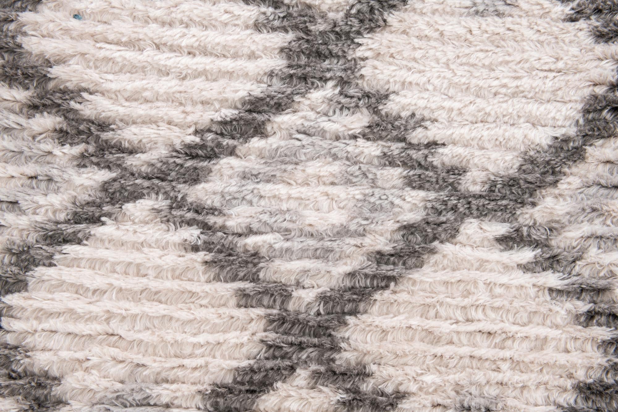 5' 3 x 7' 8 Lagom Shag Rug