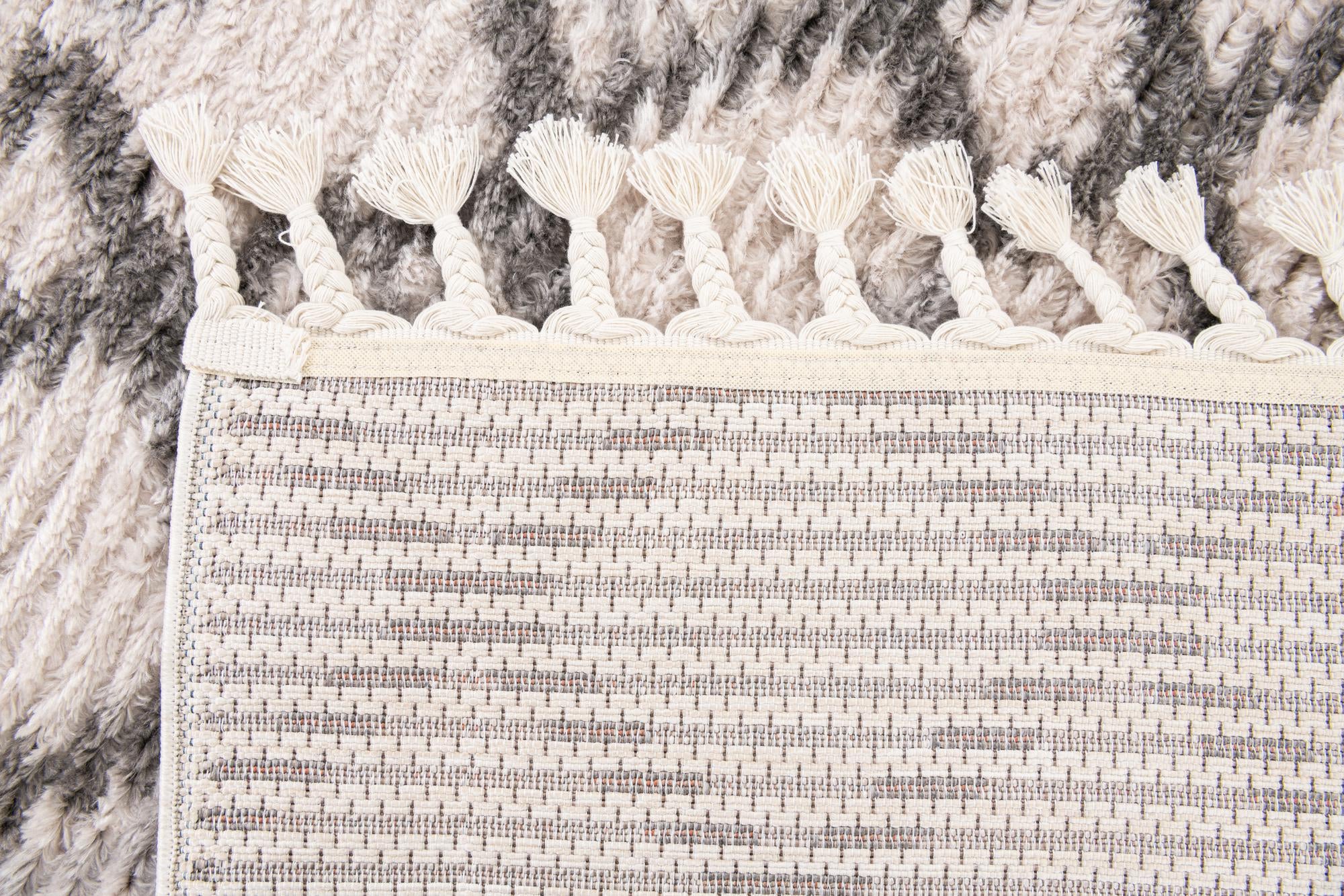 5' 3 x 7' 8 Lagom Shag Rug